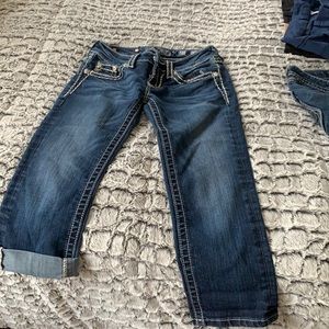 Women’s Miss Me Capri, size 25, 20” inseam